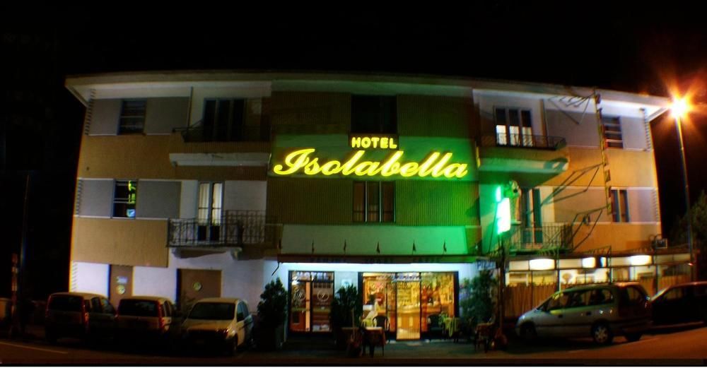 Hotel Isolabella Bussoleno エクステリア 写真