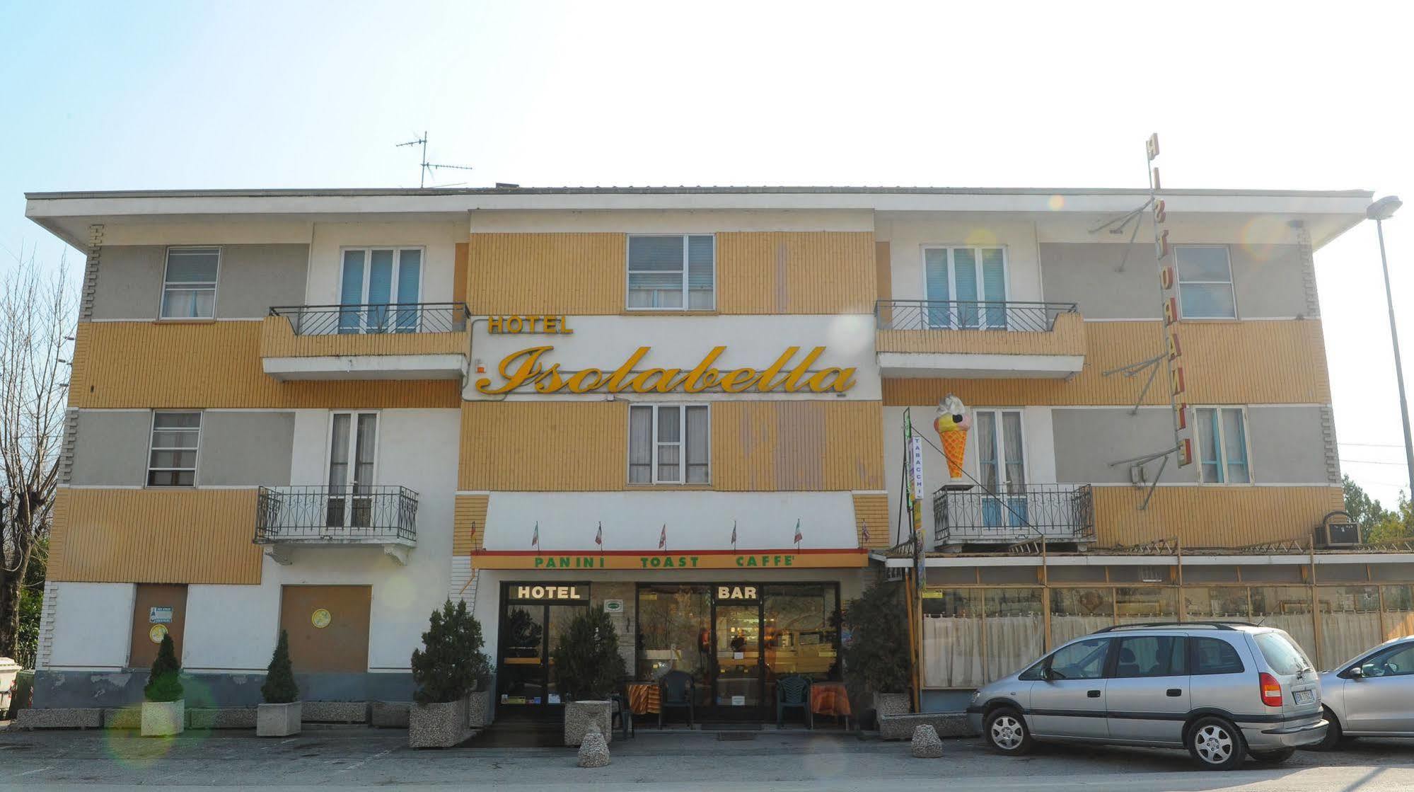 Hotel Isolabella Bussoleno エクステリア 写真